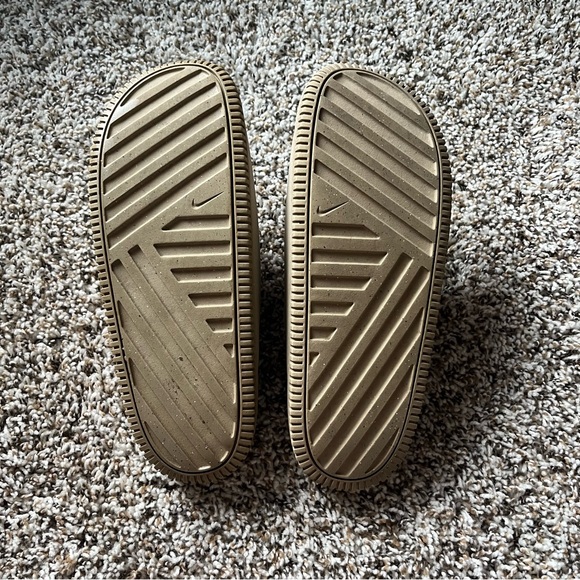 Nike Calm Size 10 men’s slides - Picture 3 of 4